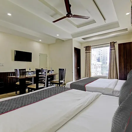 Townhouse Grand Inn Ghaziabad Exterior photo